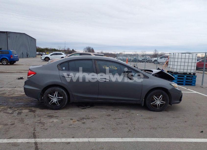 Photo 13 of 2013 Honda Civic LX (VIN 2HGFB2F52DH502157)