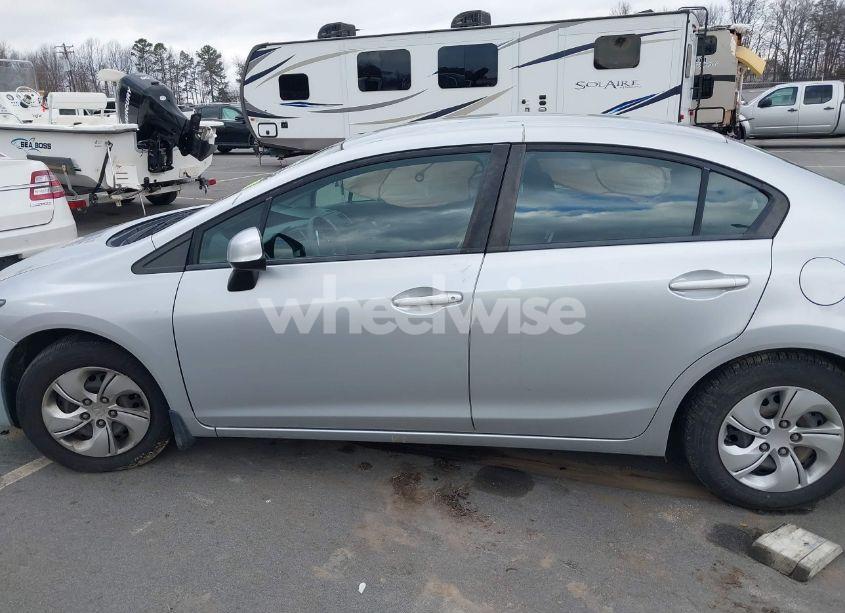 Photo 13 of 2013 Honda Civic LX (VIN 2HGFB2F52DH504569)