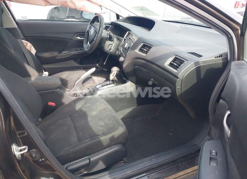 Photo 5 of 2013 Honda Civic LX (VIN 2HGFB2F52DH507164)