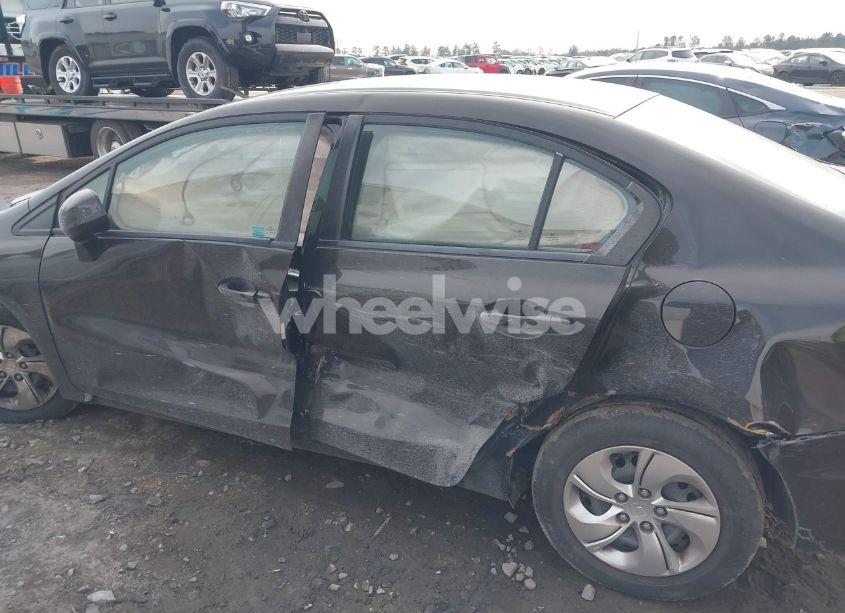 Photo 6 of 2013 Honda Civic LX (VIN 2HGFB2F52DH507164)