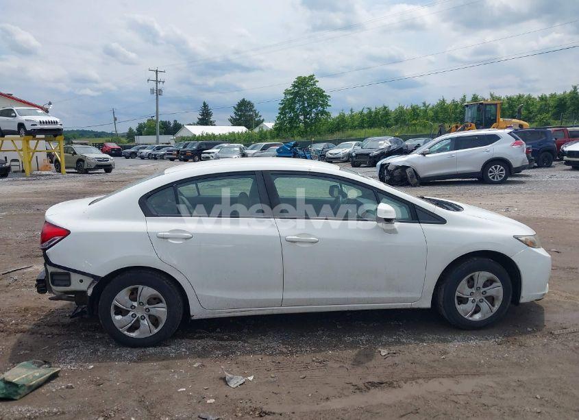 Photo 13 of 2013 Honda Civic LX (VIN 2HGFB2F52DH515815)