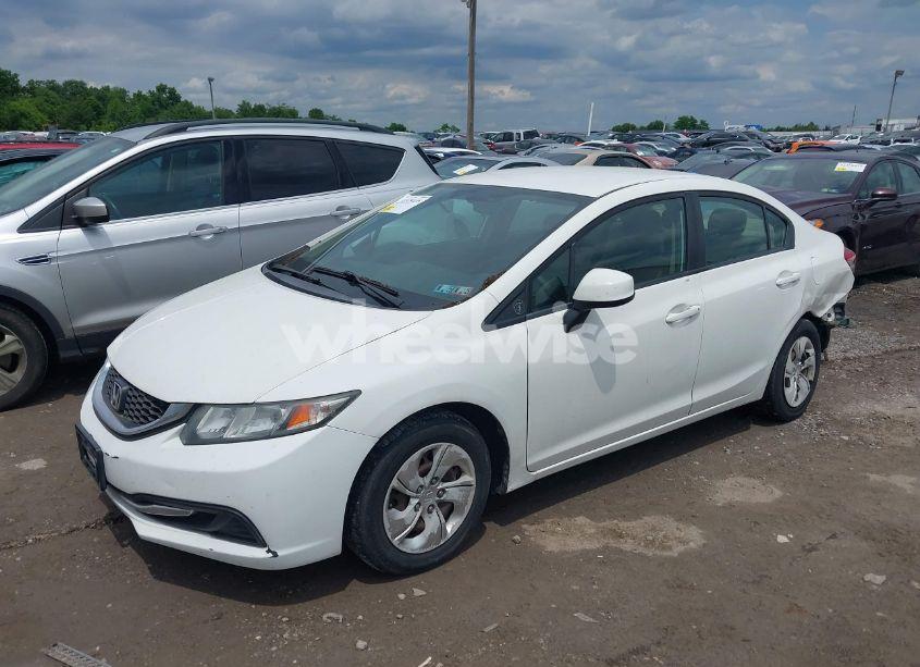 Photo 2 of 2013 Honda Civic LX (VIN 2HGFB2F52DH515815)