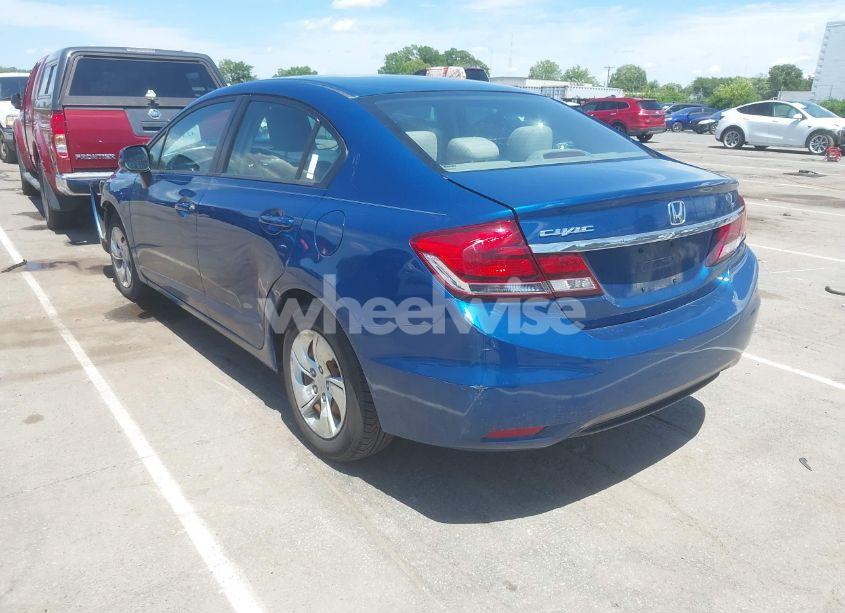 Photo 3 of 2013 Honda Civic LX (VIN 2HGFB2F52DH525907)