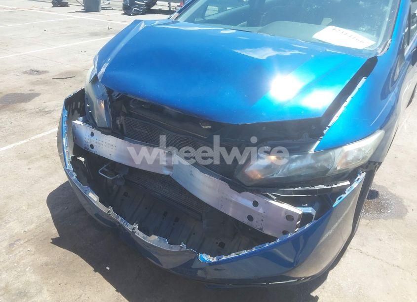 Photo 6 of 2013 Honda Civic LX (VIN 2HGFB2F52DH525907)