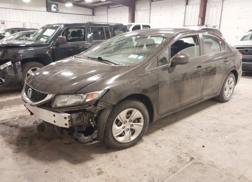 Photo 2 of 2013 Honda Civic LX (VIN 2HGFB2F52DH547146)