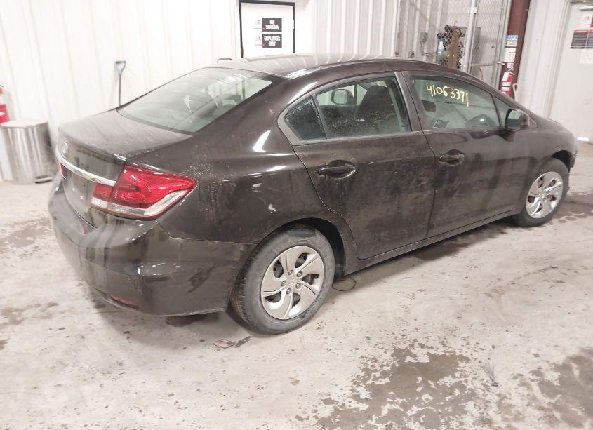 Photo 4 of 2013 Honda Civic LX (VIN 2HGFB2F52DH547146)