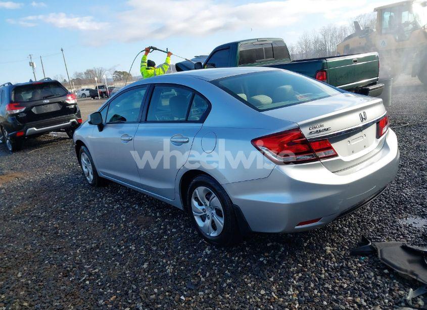Photo 3 of 2013 Honda Civic LX (VIN 2HGFB2F52DH551312)