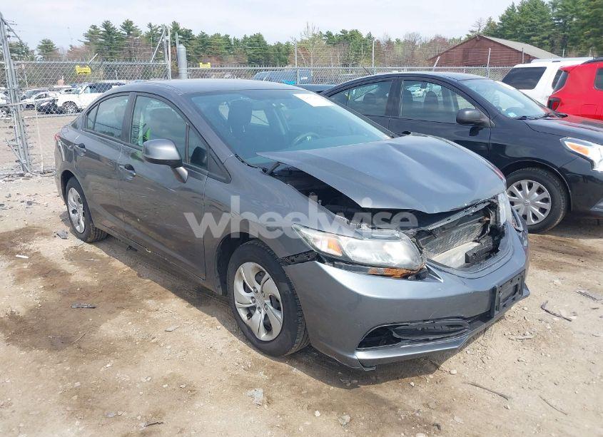 2013 Honda Civic LX (VIN 2HGFB2F52DH562875) main photo