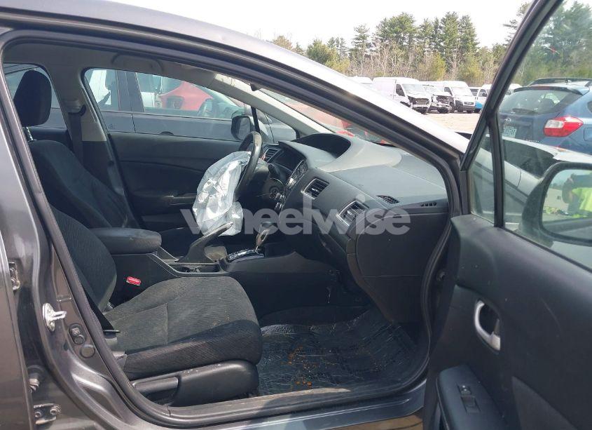 Photo 5 of 2013 Honda Civic LX (VIN 2HGFB2F52DH562875)