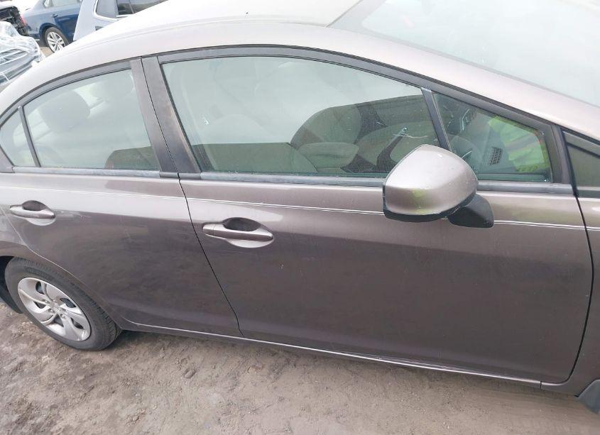 Photo 14 of 2013 Honda Civic LX (VIN 2HGFB2F52DH564447)