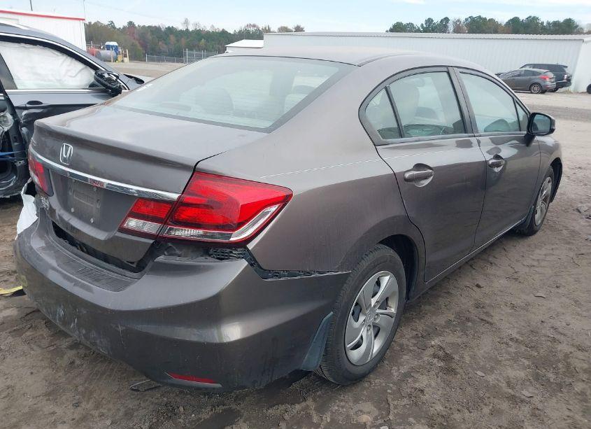 Photo 4 of 2013 Honda Civic LX (VIN 2HGFB2F52DH564447)