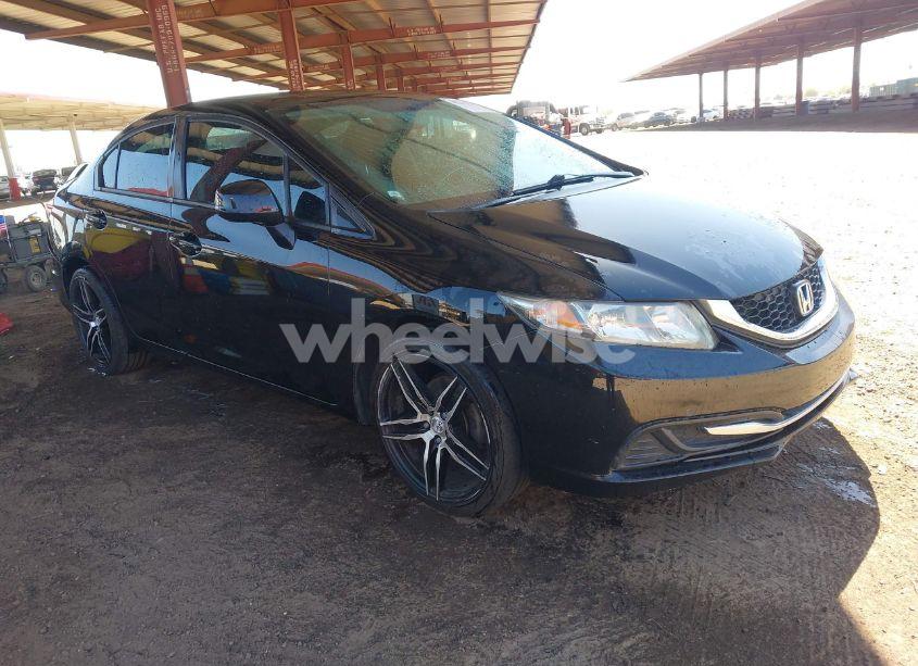 2013 Honda Civic LX (VIN 2HGFB2F52DH565307) main photo