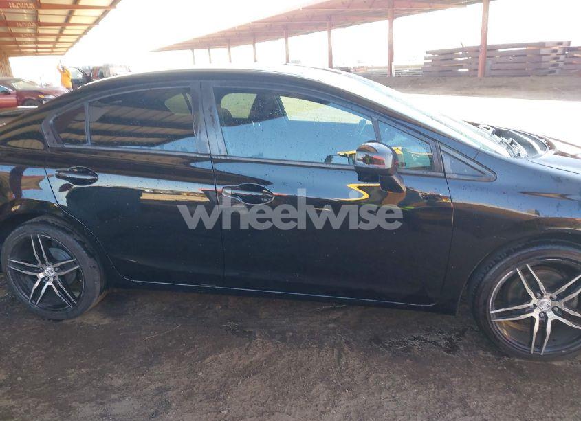 Photo 13 of 2013 Honda Civic LX (VIN 2HGFB2F52DH565307)