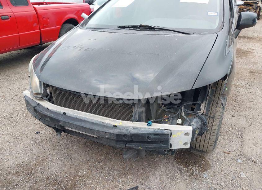 Photo 6 of 2013 Honda Civic LX (VIN 2HGFB2F52DH576081)