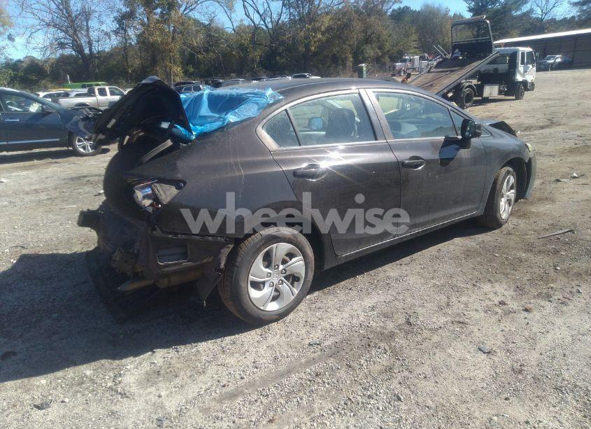 Photo 4 of 2013 Honda Civic LX (VIN 2HGFB2F52DH578011)