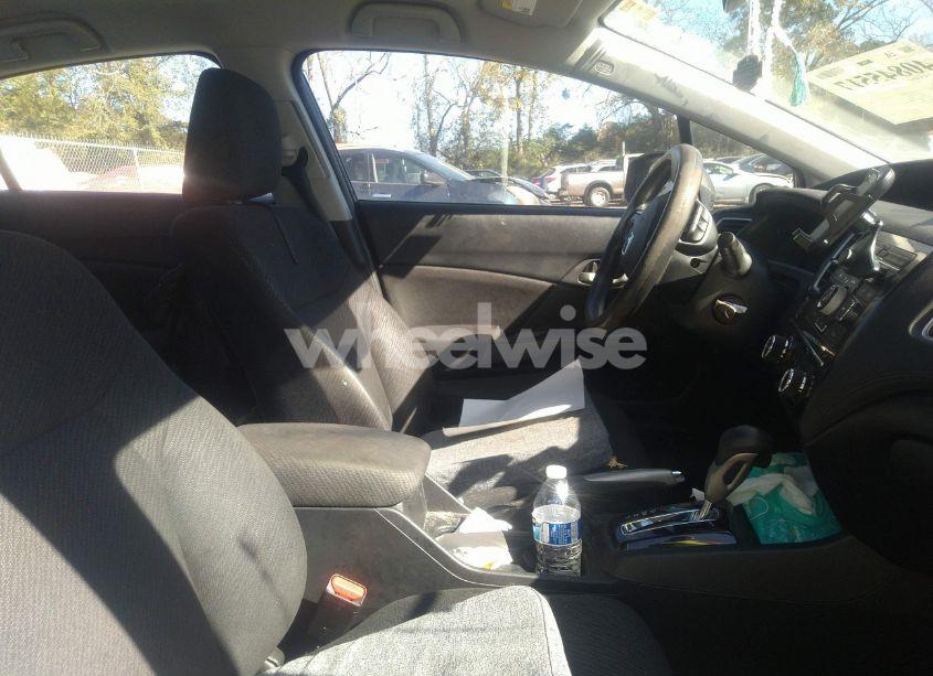 Photo 5 of 2013 Honda Civic LX (VIN 2HGFB2F52DH578011)