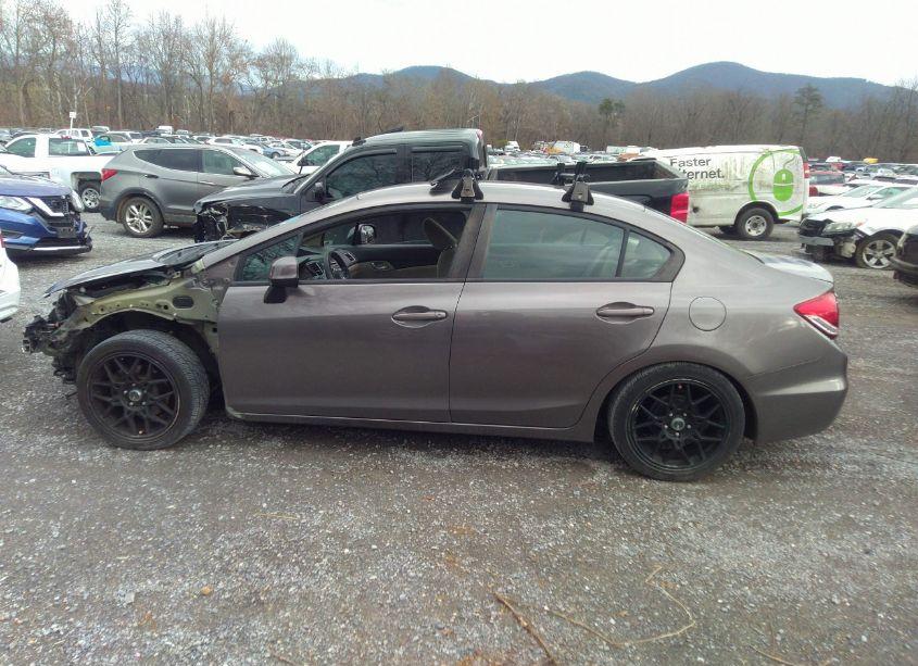 Photo 15 of 2013 Honda Civic LX (VIN 2HGFB2F52DH590966)