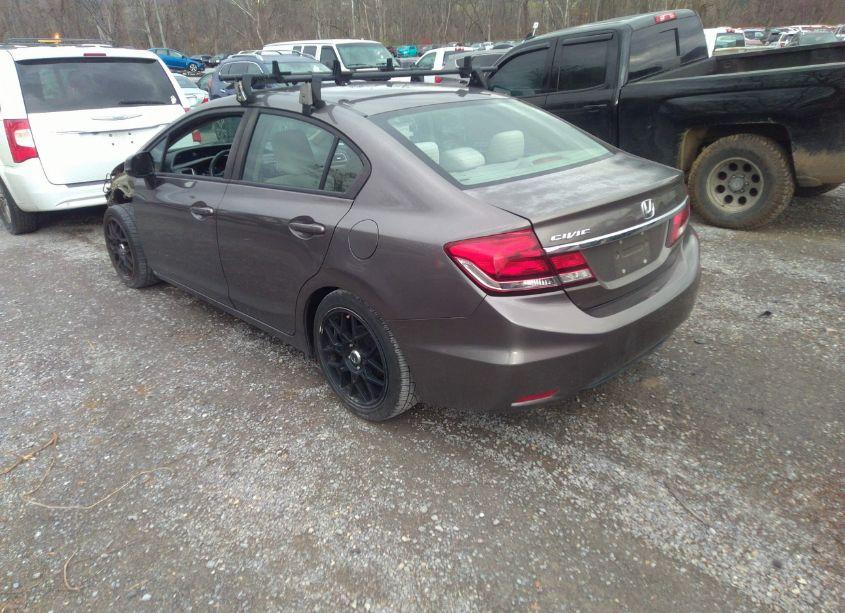 Photo 3 of 2013 Honda Civic LX (VIN 2HGFB2F52DH590966)