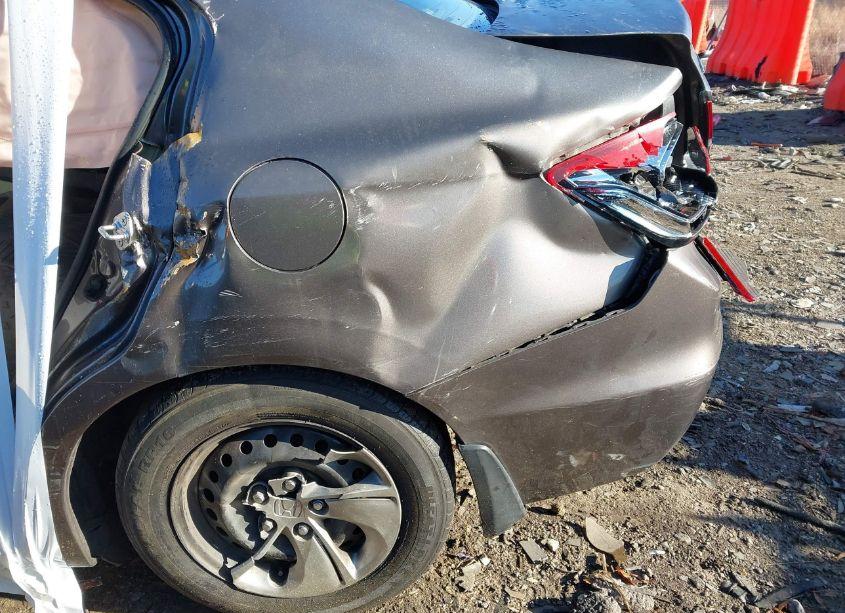 Photo 18 of 2013 Honda Civic LX (VIN 2HGFB2F52DH596797)