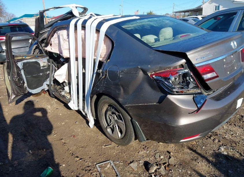 Photo 3 of 2013 Honda Civic LX (VIN 2HGFB2F52DH596797)