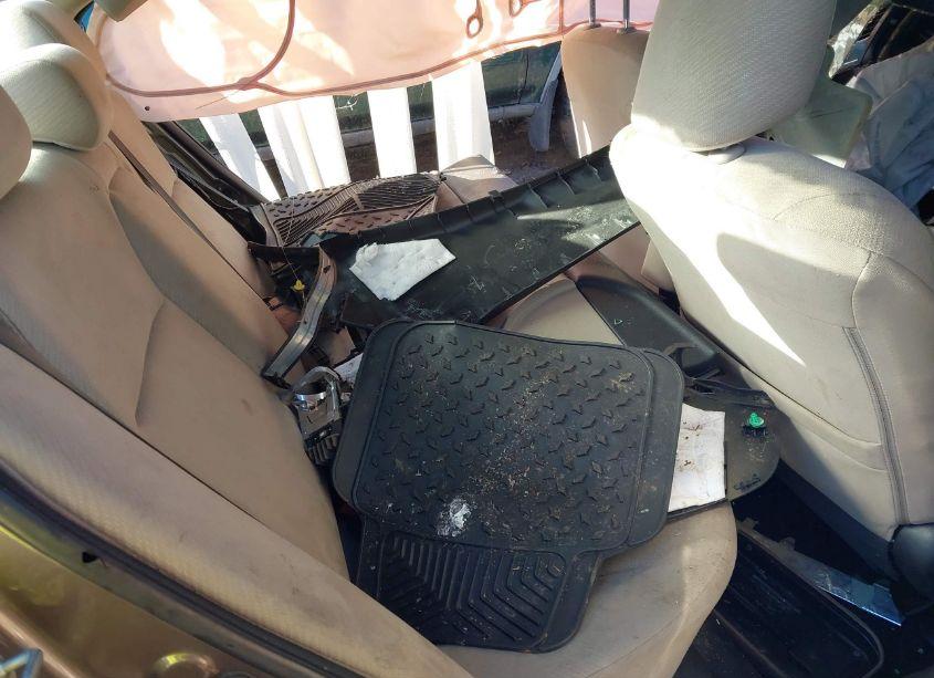Photo 8 of 2013 Honda Civic LX (VIN 2HGFB2F52DH596797)