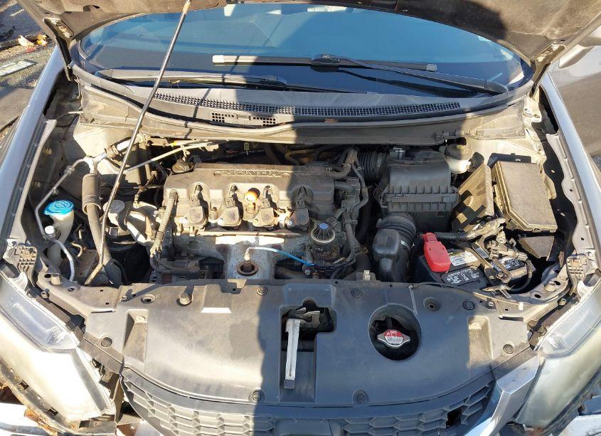 Photo 10 of 2013 Honda Civic LX (VIN 2HGFB2F52DH597058)