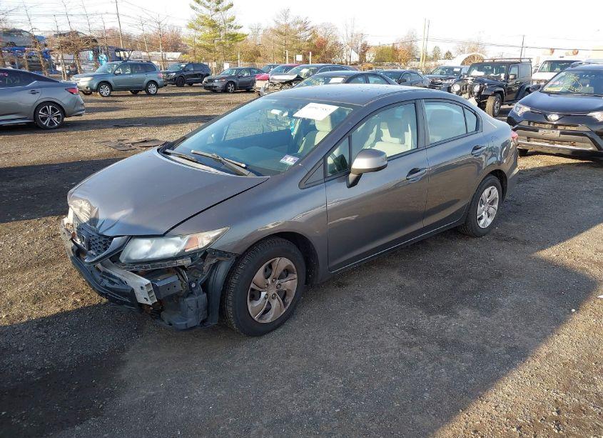 Photo 2 of 2013 Honda Civic LX (VIN 2HGFB2F52DH597058)