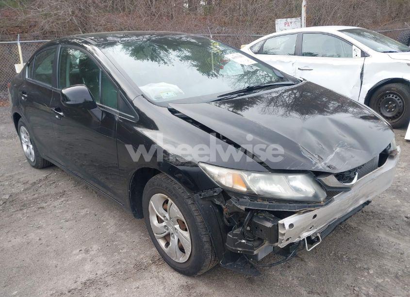 2013 Honda Civic LX (VIN 2HGFB2F52DH597755) main photo