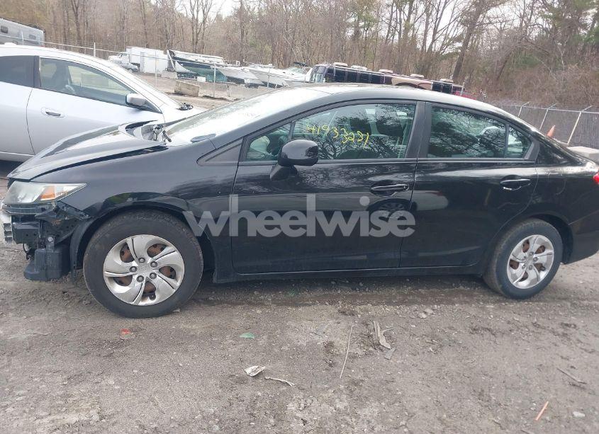 Photo 14 of 2013 Honda Civic LX (VIN 2HGFB2F52DH597755)
