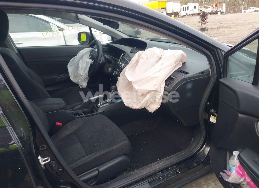 Photo 5 of 2013 Honda Civic LX (VIN 2HGFB2F52DH597755)