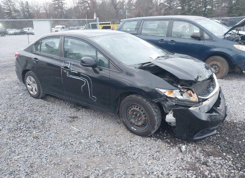 2013 Honda Civic LX (VIN 2HGFB2F52DH599019) main photo