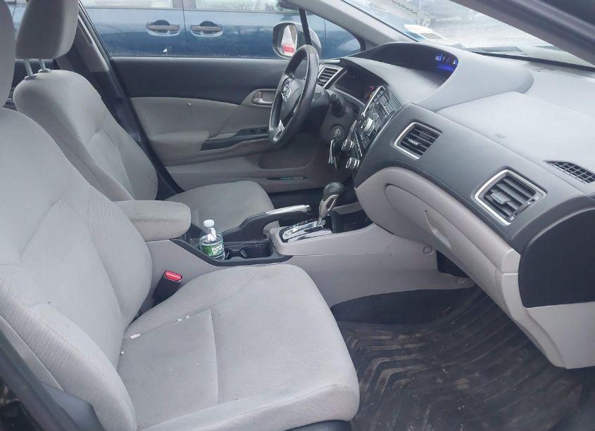 Photo 5 of 2013 Honda Civic LX (VIN 2HGFB2F52DH599019)