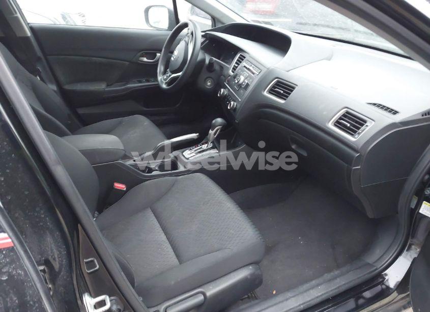 Photo 5 of 2014 Honda Civic LX (VIN 2HGFB2F52EH529229)