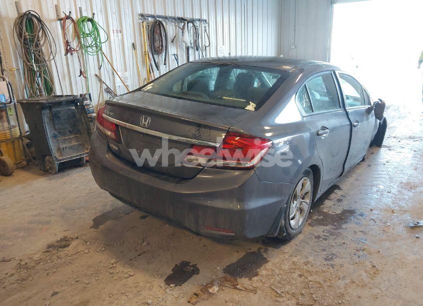 Photo 4 of 2014 Honda Civic LX (VIN 2HGFB2F52EH553059)