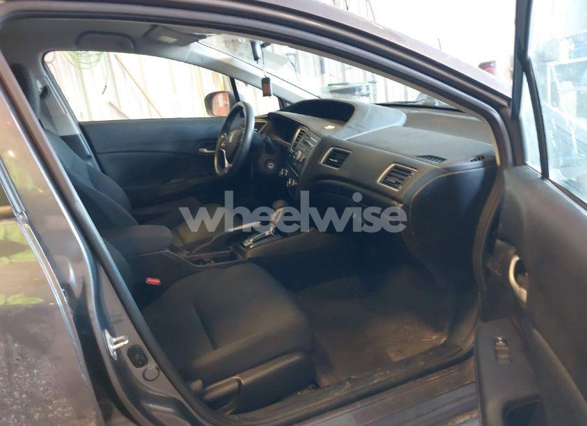 Photo 5 of 2014 Honda Civic LX (VIN 2HGFB2F52EH553059)