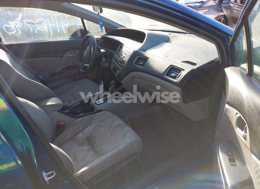 Photo 5 of 2014 Honda Civic LX (VIN 2HGFB2F52EH559315)