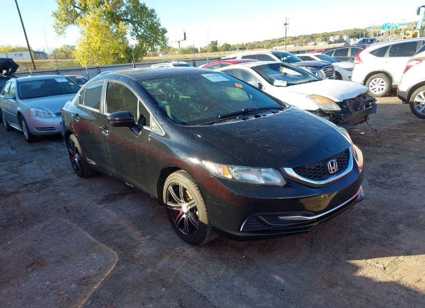 2015 Honda Civic LX (VIN 2HGFB2F52FH512187) main photo