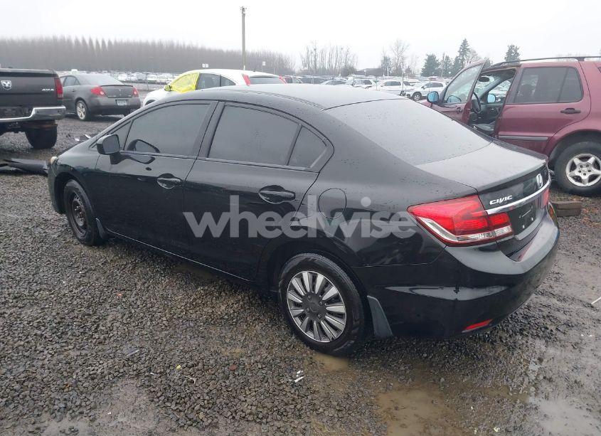 Photo 3 of 2015 Honda Civic LX (VIN 2HGFB2F52FH527773)