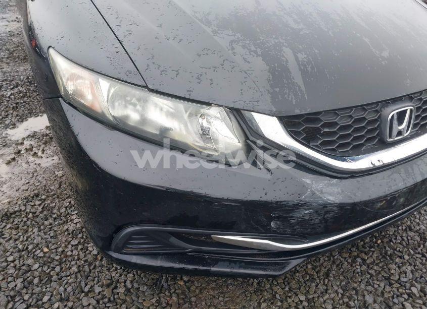 Photo 6 of 2015 Honda Civic LX (VIN 2HGFB2F52FH527773)