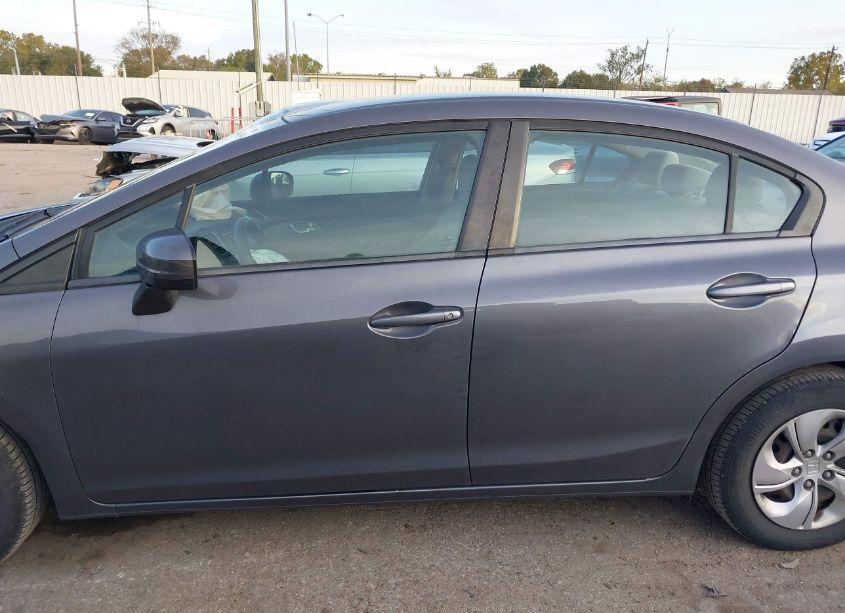 Photo 15 of 2015 Honda Civic LX (VIN 2HGFB2F52FH566699)