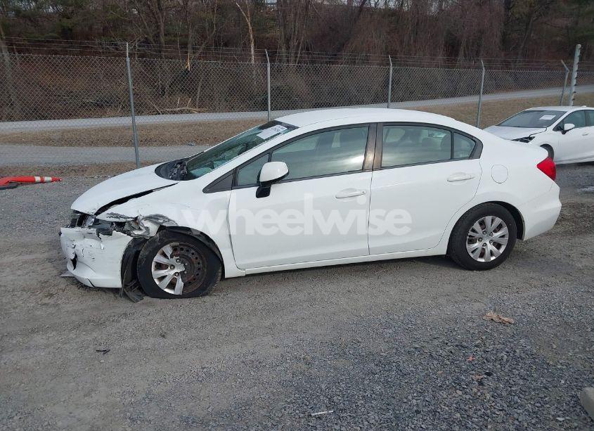 Photo 14 of 2012 Honda Civic LX (VIN 2HGFB2F53CH305836)