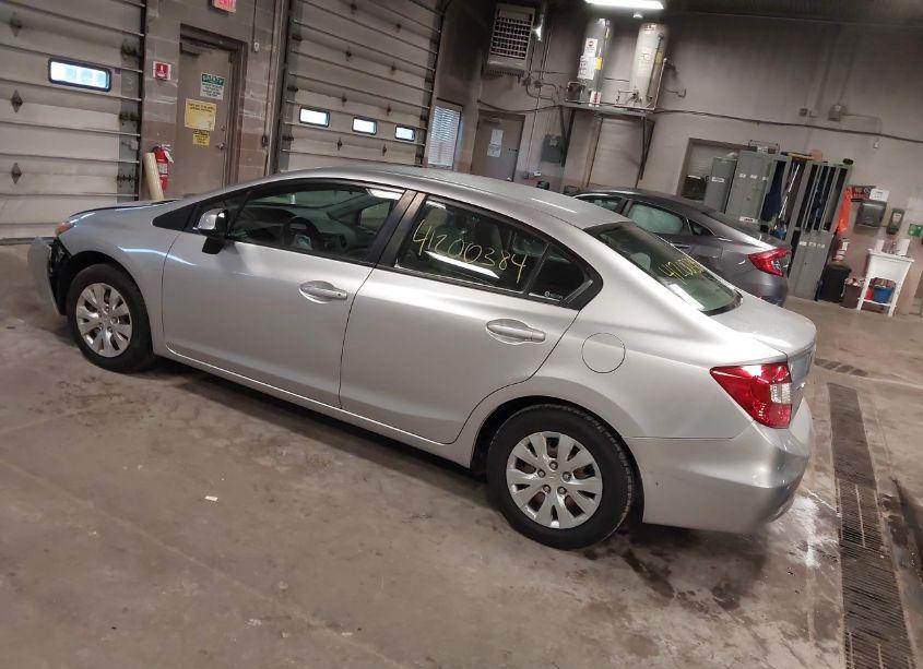 Photo 3 of 2012 Honda Civic SDN LX (VIN 2HGFB2F53CH326797)