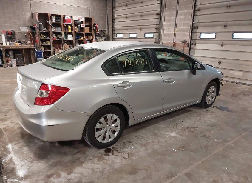 Photo 4 of 2012 Honda Civic SDN LX (VIN 2HGFB2F53CH326797)