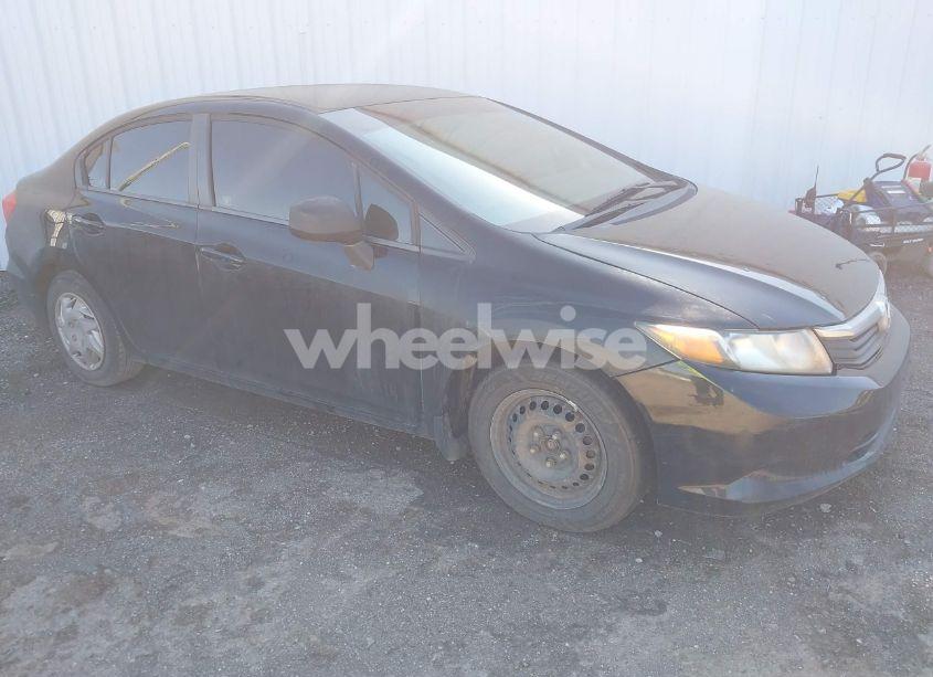 2012 Honda Civic LX (VIN 2HGFB2F53CH334771) main photo
