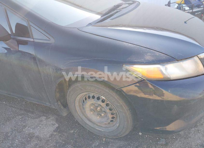 Photo 6 of 2012 Honda Civic LX (VIN 2HGFB2F53CH334771)