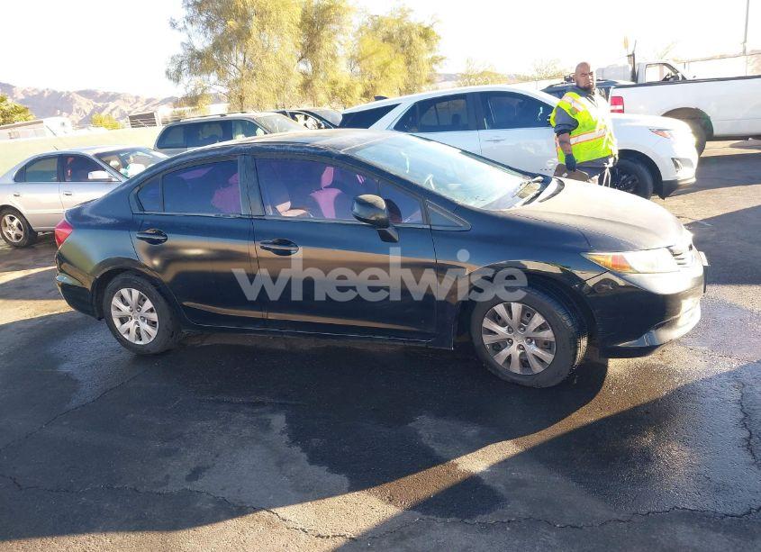 Photo 13 of 2012 Honda Civic SDN LX (VIN 2HGFB2F53CH520360)
