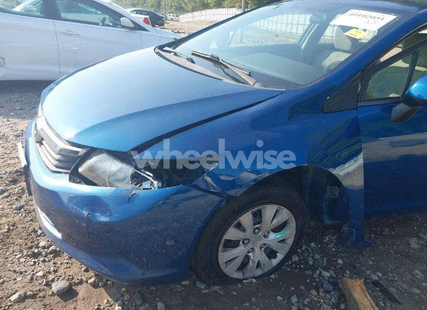 Photo 6 of 2012 Honda Civic LX (VIN 2HGFB2F53CH550068)