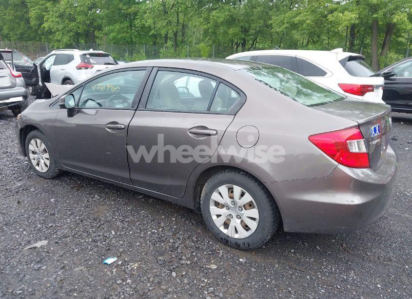 Photo 3 of 2012 Honda Civic LX (VIN 2HGFB2F53CH554234)