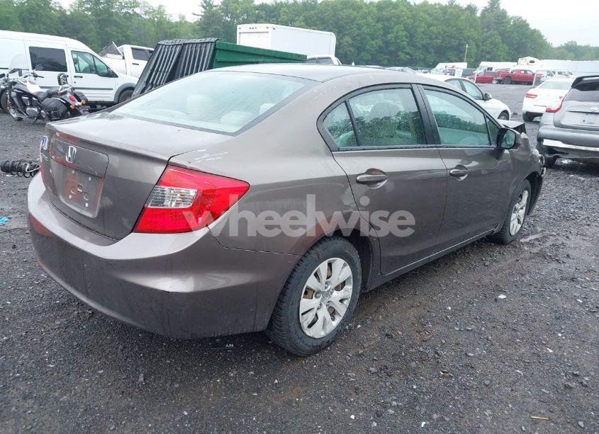 Photo 4 of 2012 Honda Civic LX (VIN 2HGFB2F53CH554234)