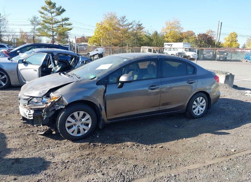 Photo 14 of 2012 Honda Civic SDN LX (VIN 2HGFB2F53CH559370)